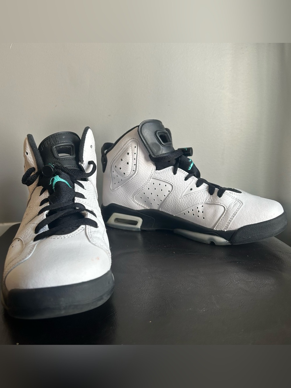 Air Jordan 6 Retro White Hyper White Youth High Top Sneakers